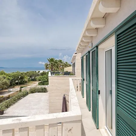 Ad Astra Punta Skala