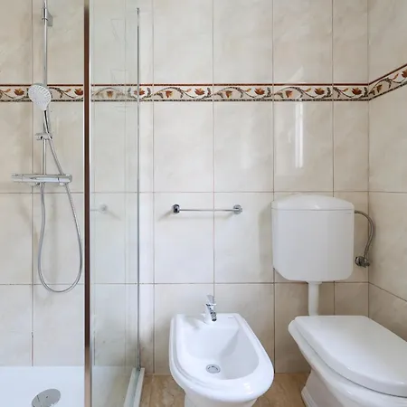 Ad Astra Punta Skala Apartament *