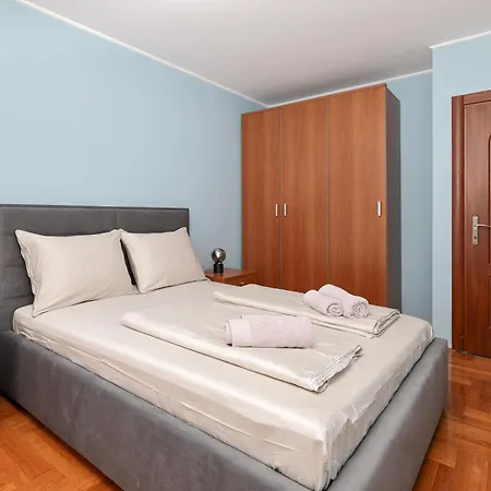 Ad Astra Punta Skala Apartamento