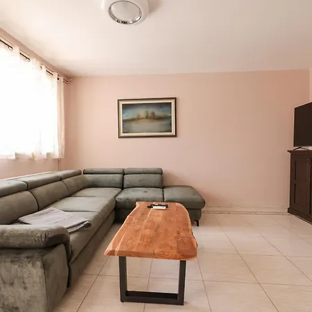 Ad Astra Punta Skala Petrcane