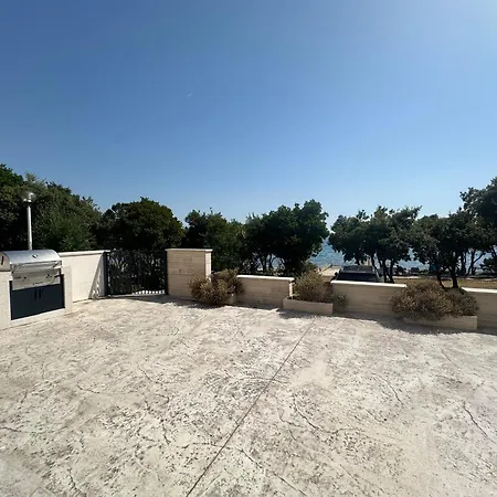 Ad Astra Punta Skala
