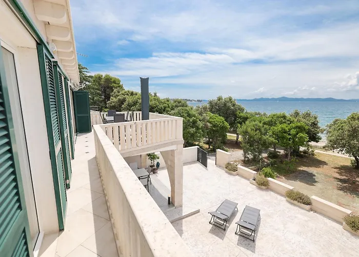 Ad Astra Punta Skala شقة *