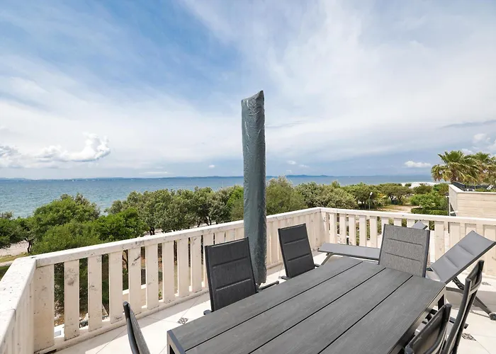 Ad Astra Punta Skala شقة *