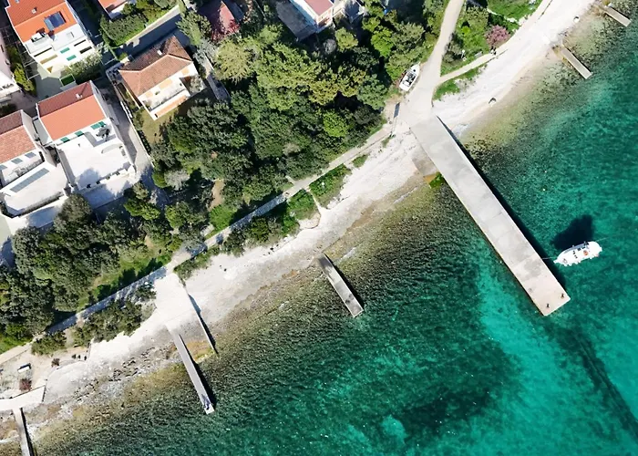 شقة Ad Astra Punta Skala بيتريتْشاني